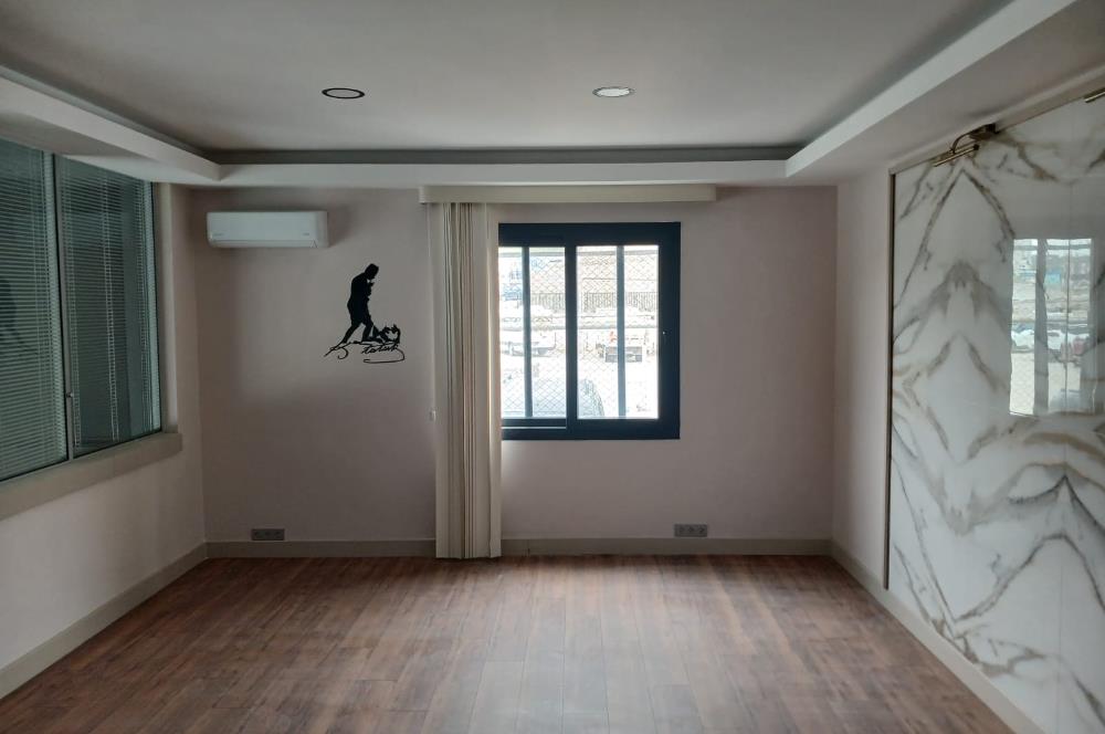 ANAYOL ÜZERİNDE KİRALIK TİCARİ MÜLK