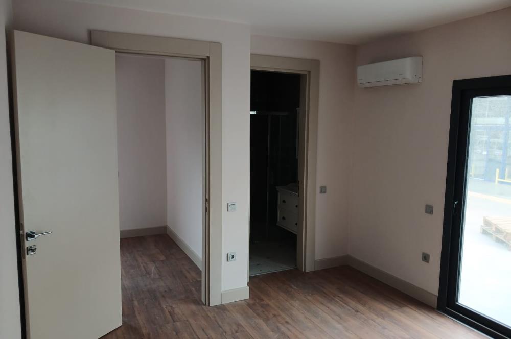 ANAYOL ÜZERİNDE KİRALIK TİCARİ MÜLK