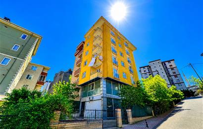 DUDULLU MERKEZDE 3+1 110M2 İSKANLI ARAKAT METROYA ÇOK YAKIN