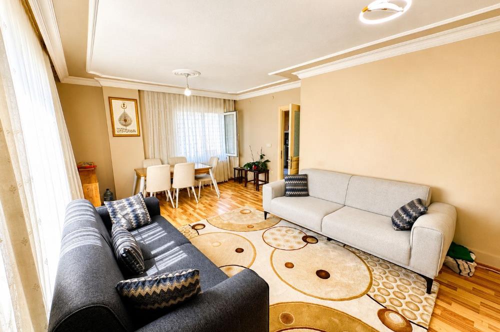 DUDULLU MERKEZDE 3+1 110M2 İSKANLI ARAKAT METROYA ÇOK YAKIN