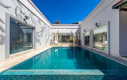 Yalıkavak Tek Katlı 1100 m2 Arsa İçinde Havuzlu Müstakil Villa