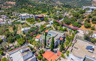 Yalıkavak Tek Katlı 1100 m2 Arsa İçinde Havuzlu Müstakil Villa