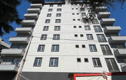 SULTANBEYLİ'DE SIFIR BİNADA SATILIK 2+1