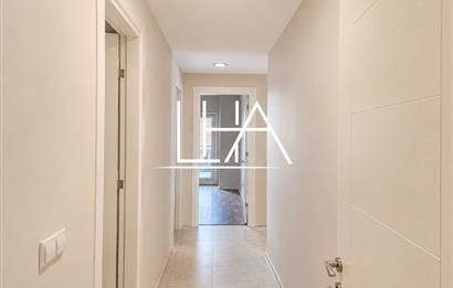 C21'DEN GÖKMAHAL SİTESİ'NDE ÇOK GENİŞ ARA KAT SATILIK DAİRE