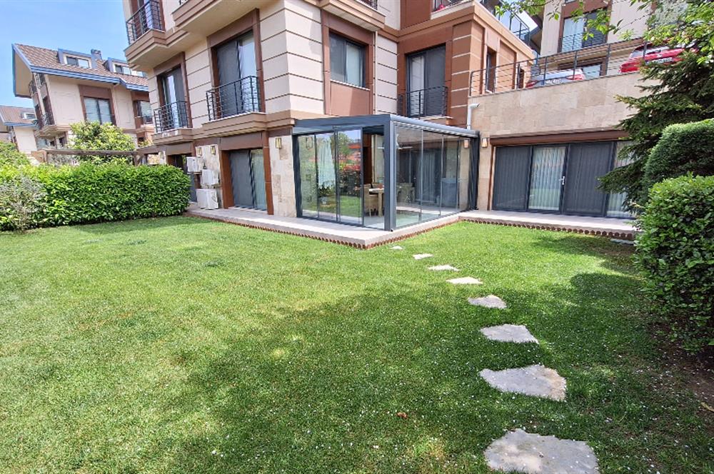 MERKEZ ZEKERİYAKÖY SİTESİ'NDE EŞYALI KİRALIK 3+1 BAHÇE KATI