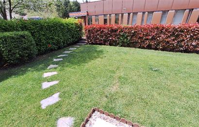MERKEZ ZEKERİYAKÖY SİTESİ'NDE EŞYALI KİRALIK 3+1 BAHÇE KATI