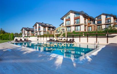 MERKEZ ZEKERİYAKÖY SİTESİ'NDE EŞYALI KİRALIK 3+1 BAHÇE KATI