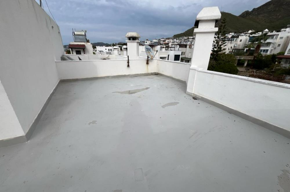 Turgutreis Yalı'da Denize Sıfır Sitede Satılık Müstakil Dubleks