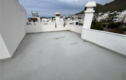 Turgutreis Yalı'da Denize Sıfır Sitede Satılık Müstakil Dubleks