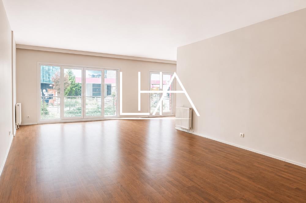 C21'DEN GÖKMAHAL SİTESİ'NDE ÇOK GENİŞ ARA KAT SATILIK DAİRE