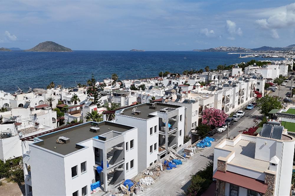Bodrum Turgutreis Yalı Mevkii Satılık Denize Sıfır Havuzlu Site İçinde Yeni Daire ve Dubleksler