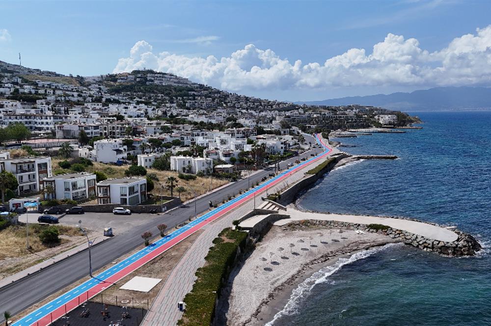 Bodrum Turgutreis Yalı Mevkii Satılık Denize Sıfır Havuzlu Site İçinde Yeni Daire ve Dubleksler