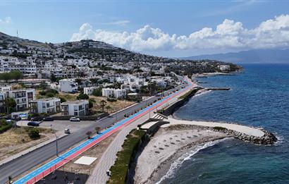 Bodrum Turgutreis Yalı Mevkii Satılık Denize Sıfır Havuzlu Site İçinde Yeni Daire ve Dubleksler