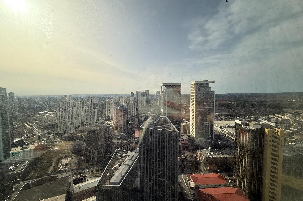 Maslak Kiralık Ofis Spine Tower 650m2 Boğaz Manzaralı Şık Ofis