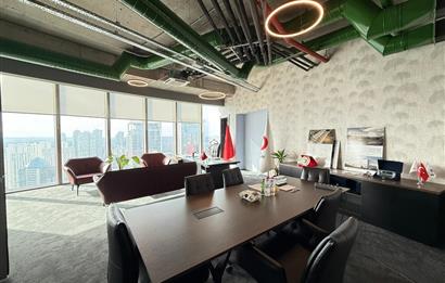Maslak Kiralık Ofis Spine Tower 650m2 Boğaz Manzaralı Şık Ofis