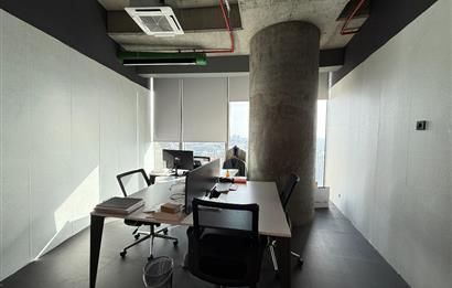 Maslak Kiralık Ofis Spine Tower 650m2 Boğaz Manzaralı Şık Ofis