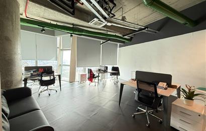 Maslak Kiralık Ofis Spine Tower 650m2 Boğaz Manzaralı Şık Ofis