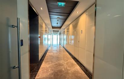 Maslak Kiralık Ofis Spine Tower 650m2 Boğaz Manzaralı Şık Ofis