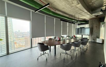 Maslak Kiralık Ofis Spine Tower 650m2 Boğaz Manzaralı Şık Ofis