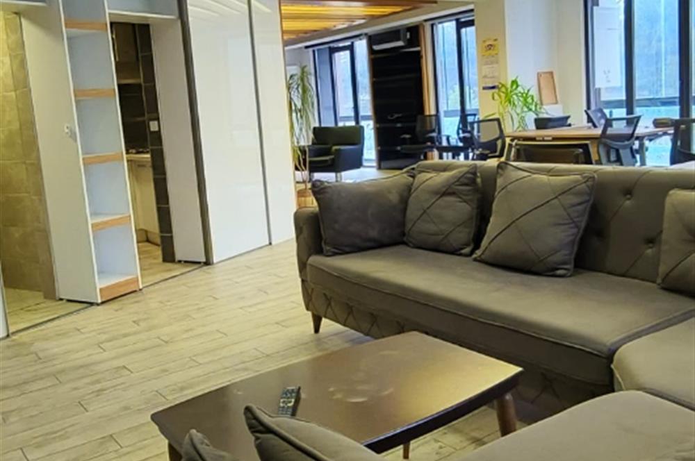 Kiracılı Eşyalı 140 m2 daire ofis