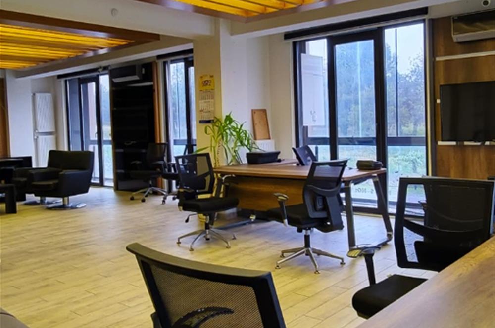 Kiracılı Eşyalı 140 m2 daire ofis