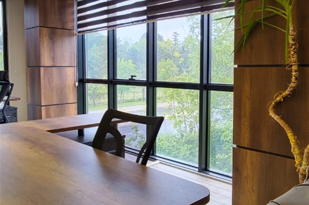 Kiracılı Eşyalı 140 m2 daire ofis