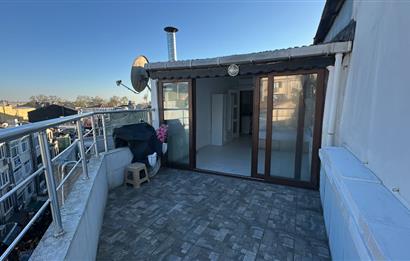 BEŞİKTAŞ ÇARŞI İÇİNDE TERASLI 1+0 EŞYALI KİRALIK DAİRE