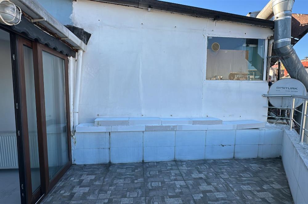 BEŞİKTAŞ ÇARŞI İÇİNDE TERASLI 1+0 EŞYALI KİRALIK DAİRE