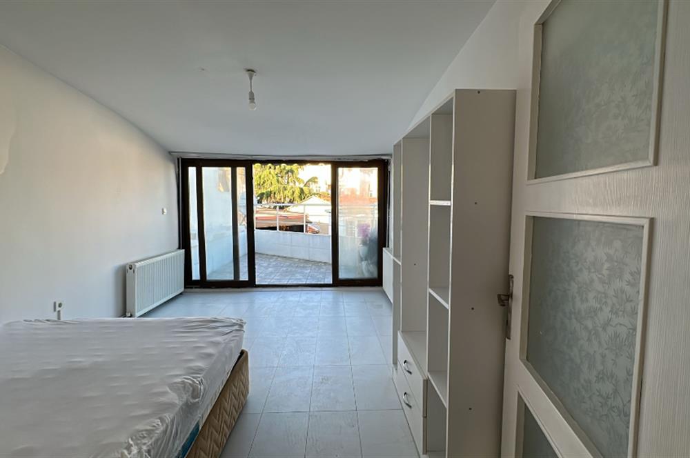 BEŞİKTAŞ ÇARŞI İÇİNDE TERASLI 1+0 EŞYALI KİRALIK DAİRE