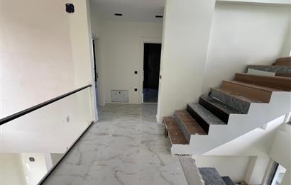 PRESTİJLİ YAŞAMIN YENİ ADRESİ AKYAZI DA SATILIK VİLLA