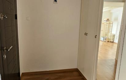 NİŞANTAŞIN'DA ÇİFT TERASLI KİRALIK 1+1 DAİRE