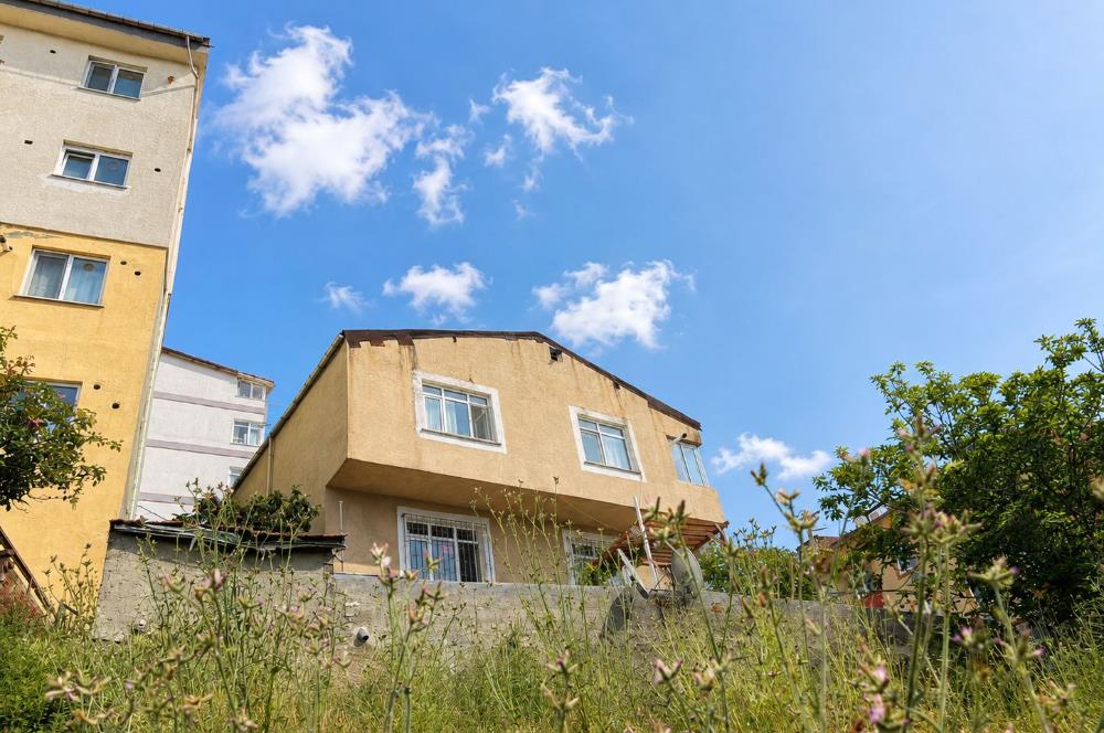 Kağıthanede 171m2 Arsada Müstakil Yaşam ve Yatırım Fırsatı 