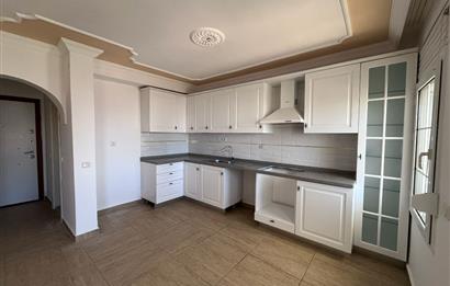 Turgutreis Yalı'da Denize Sıfır Sitede Satılık Tripleks Daire