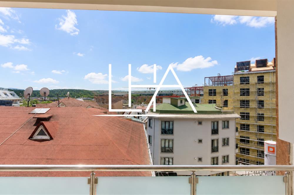 CENTURY 21'DEN SEYİR EVLERİNDE ÖNÜ AÇIK KİRALIK 2+1 DAİRE