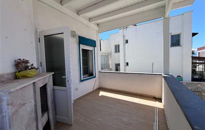 Turgutreis Yalı'da Denize Sıfır Sitede Satılık Tripleks Daire