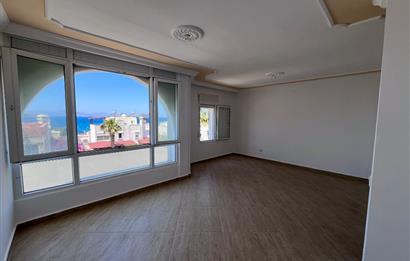 Turgutreis Yalı'da Denize Sıfır Sitede Satılık Tripleks Daire