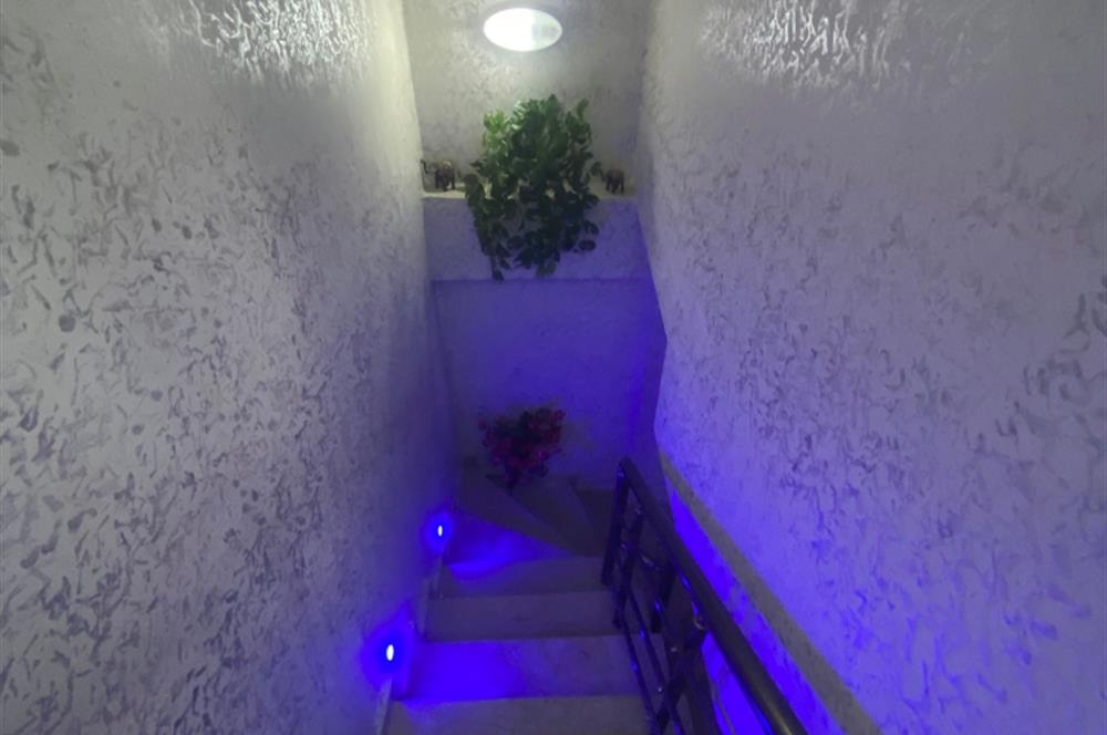 EFELERDE 3+1 AYRI MUTFAK ,TERS DUBLEKS SATILIK DAİRE