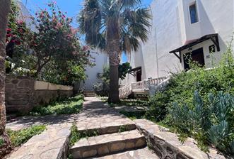 Turgutreis Yalı'da Denize Sıfır Sitede Satılık Tripleks Daire - 1 - 34458