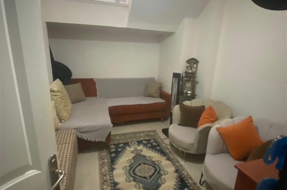 EFELERDE 3+1 AYRI MUTFAK ,TERS DUBLEKS SATILIK DAİRE