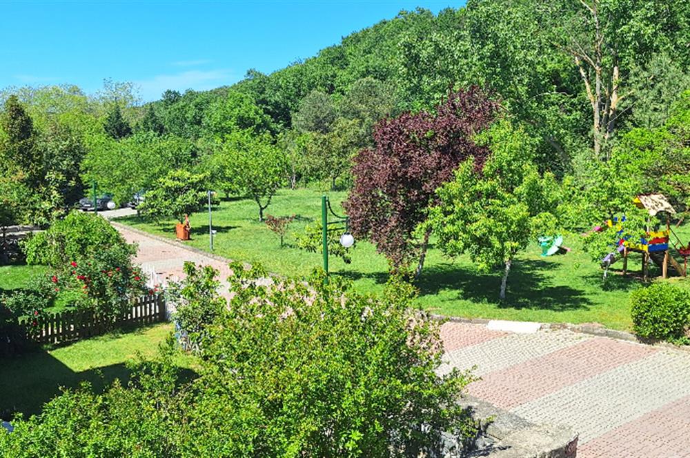 USKUMRUKÖY BİZİM VADİ SİTESİNDE A'DAN Z'YE YENİLENMİŞ LÜKS VİLLA
