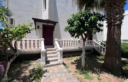 Turgutreis Yalı'da Denize Sıfır Sitede Satılık Tripleks Daire