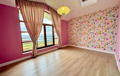 Marenegro Villaları 8+2 Büyük Tip Denize Sıfır Lüks Villa
