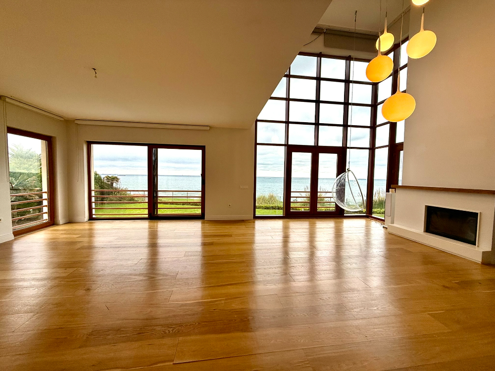 Marenegro Villaları 8+2 Büyük Tip Denize Sıfır Lüks Villa
