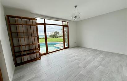 Marenegro Villaları 8+2 Büyük Tip Denize Sıfır Lüks Villa