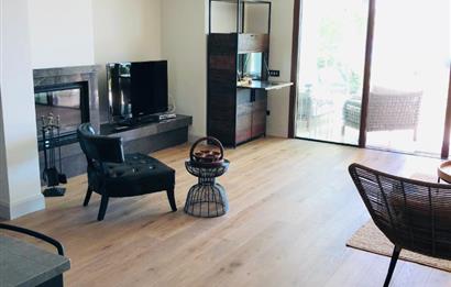 Bodrum Yalıkavak’ta Gerçek Denize Sıfır Lüks Bahçe Dubleksi | Özel Plajlı Magic Rock Sitesi