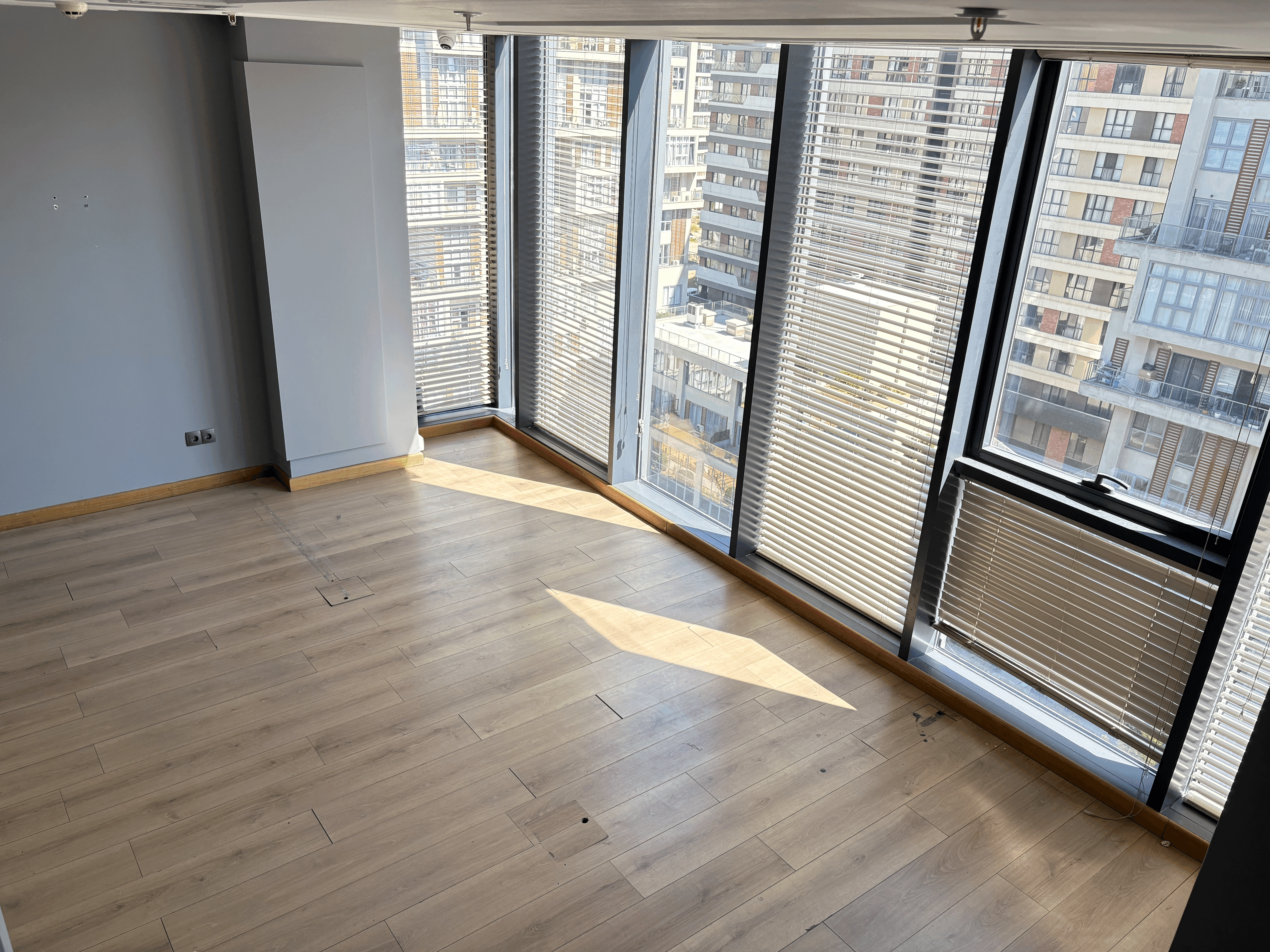 NEF 11 Kiralık Ofis 1+1 Loft