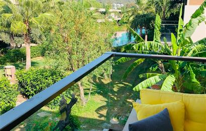 Bodrum Türkbükü Sezonluk Kiralık Daire | Plajlara Düz Ayak Yürüme Mesafesinde Lüks Site Yaşamı