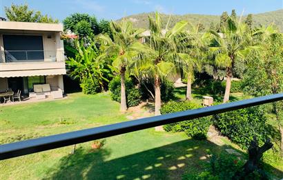 Bodrum Türkbükü Sezonluk Kiralık Daire | Plajlara Düz Ayak Yürüme Mesafesinde Lüks Site Yaşamı