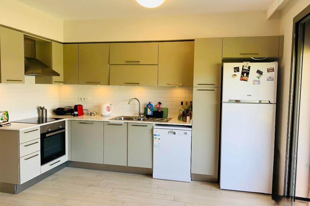 Bodrum Türkbükü Sezonluk Kiralık Daire | Plajlara Düz Ayak Yürüme Mesafesinde Lüks Site Yaşamı