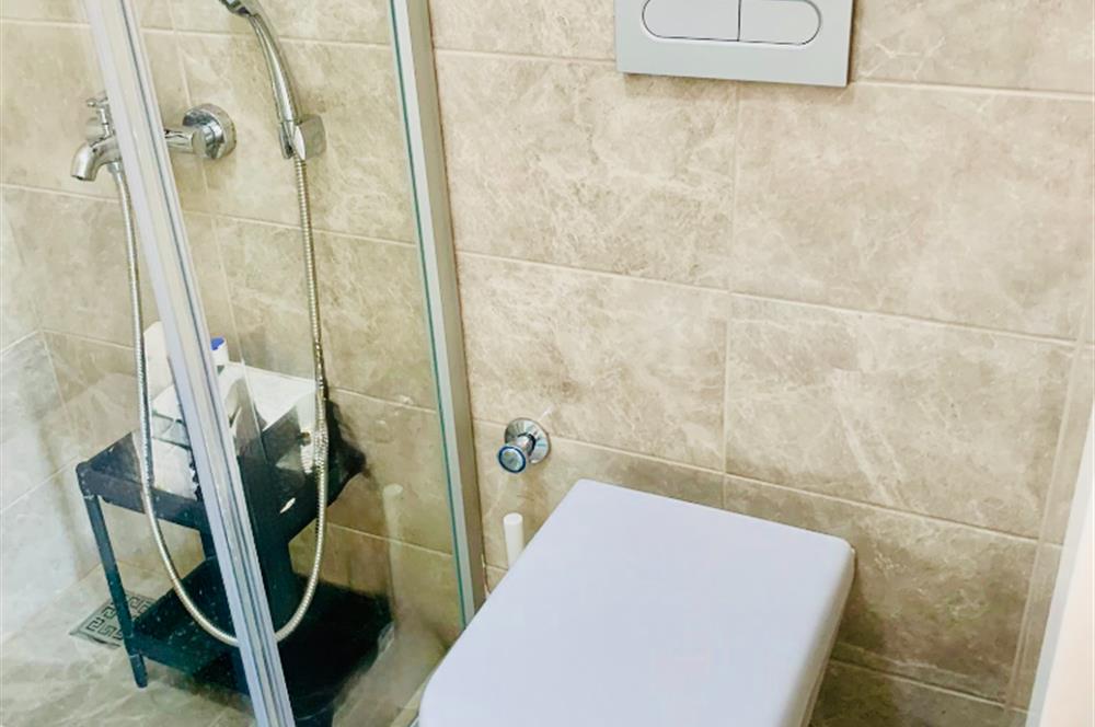 Bodrum Türkbükü Sezonluk Kiralık Daire | Plajlara Düz Ayak Yürüme Mesafesinde Lüks Site Yaşamı